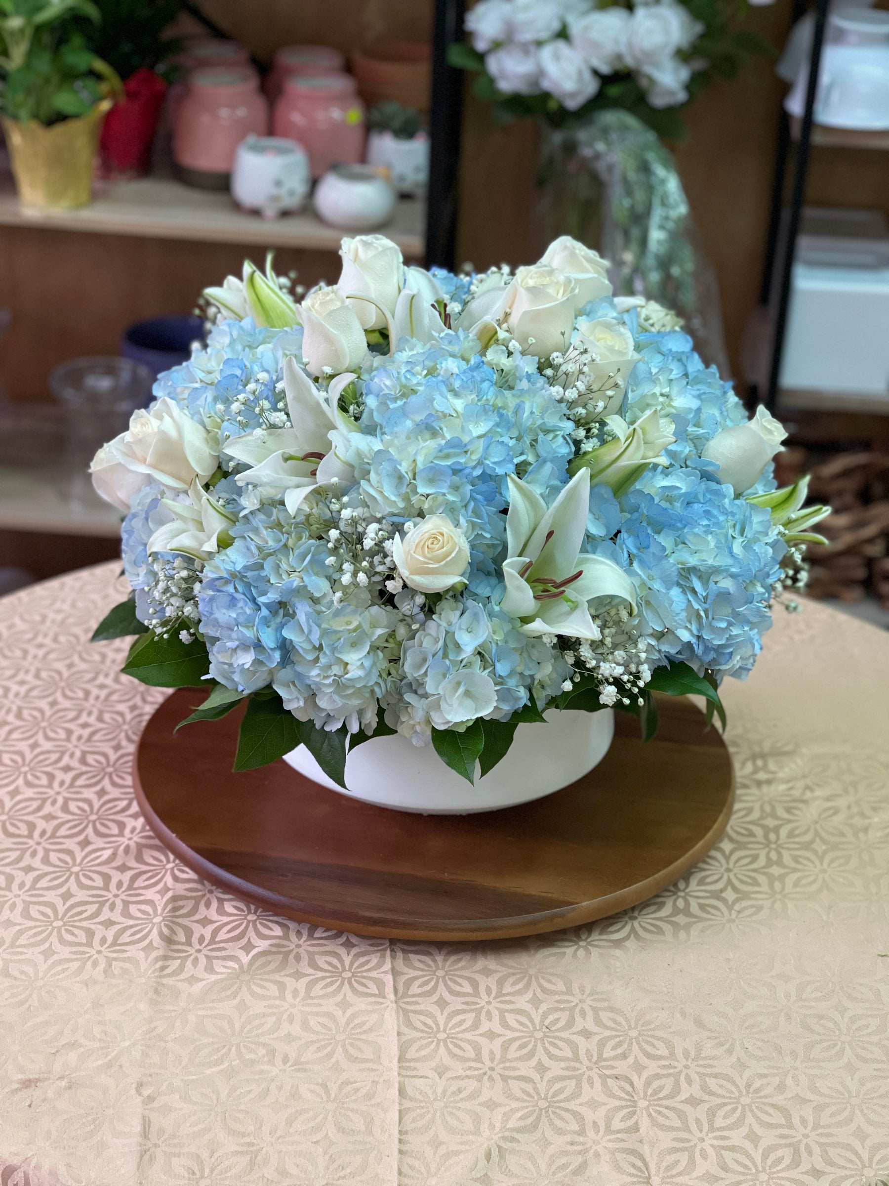 What Are the best perfect Flowers to Send to family and friends
