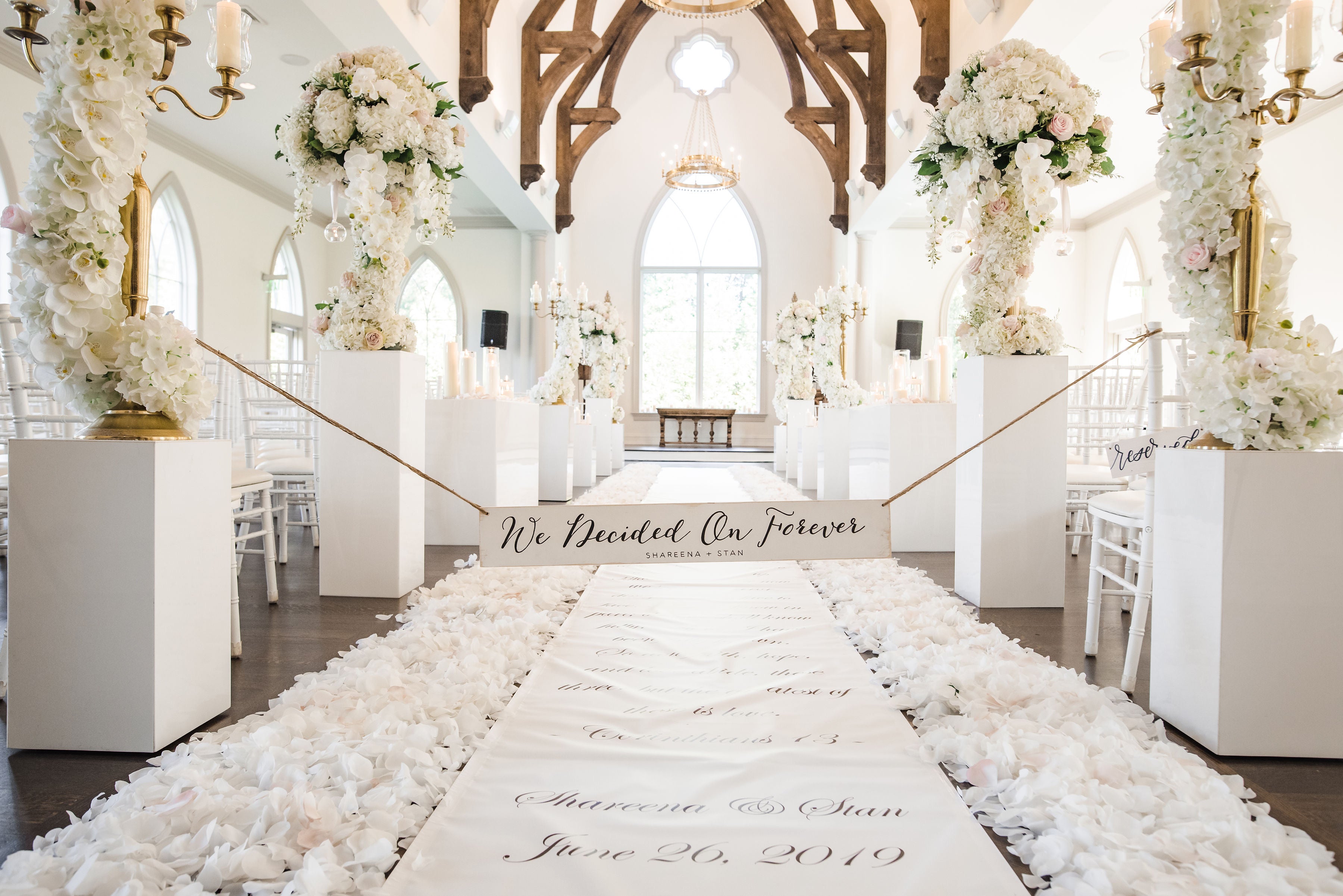 Wedding bouquet floral design