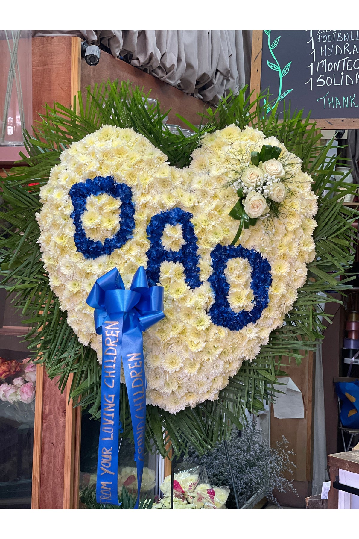 Heart-Shaped “Dad” Funeral Tribute Personalized Sympathy Flowers